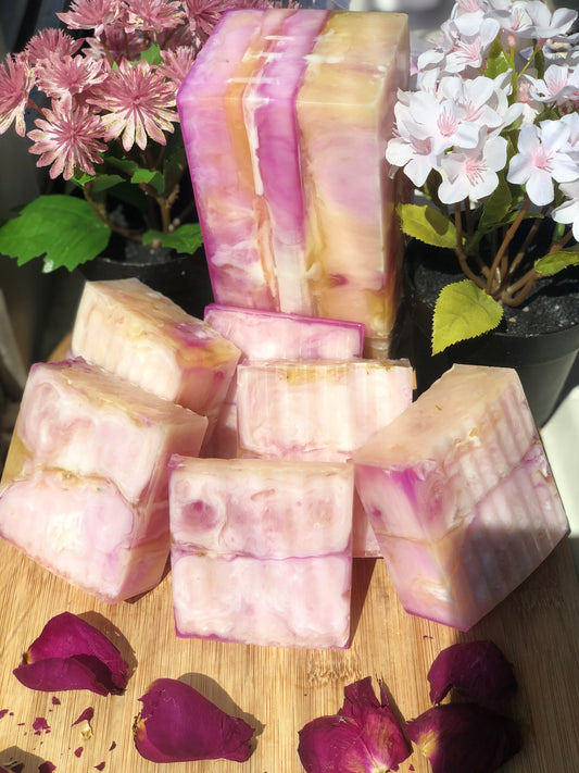 Bad & Boujee Yoni Bar