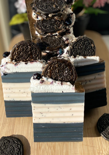 Cookies & Cream Bar [AVAILABLE SAT, 11/27 @ 2PM]